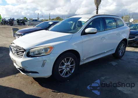 2016 Volvo Xc60 T5 Drive-E z USA, uszkodzony, nr VIN YV440MDJ5G2861360